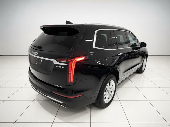 XT6 2022 2.0T 7-Seater AWD photo 4