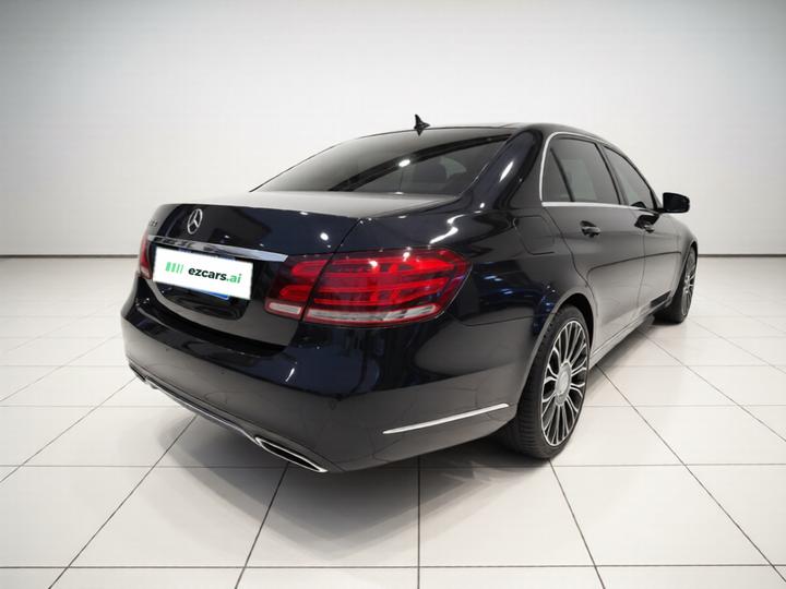 E-Class 2015 E 200 L photo 6