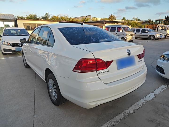Santana 2021 1.5L AT photo 4