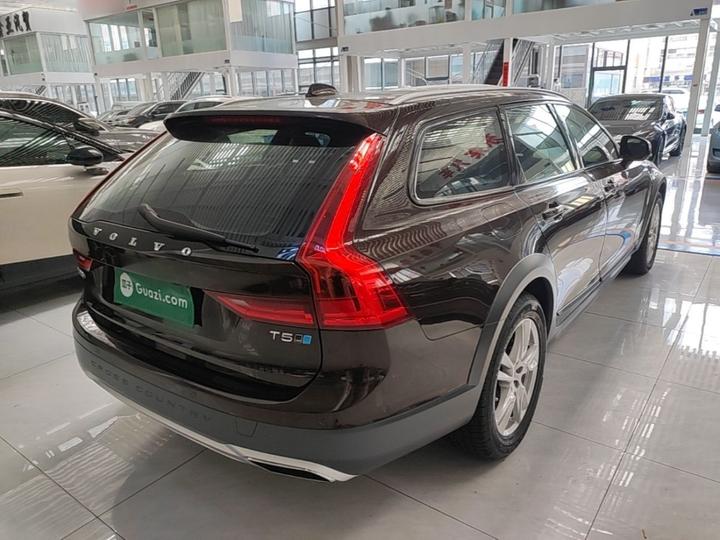 V90 2017 Cross Country T5 AWD photo 4