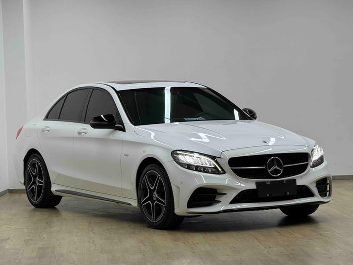 C-Class 2021 C 260 Starlight Edition photo 3