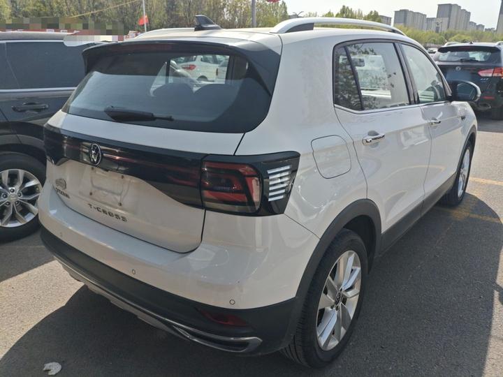 T-Cross 2021 1.5L AT Comfort photo 4