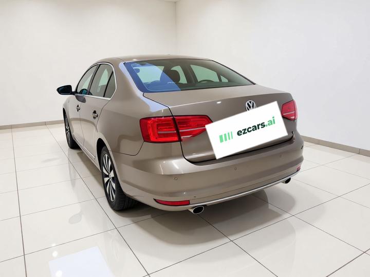 Sagitar 2018 180TSI DSG Exclusive photo 4