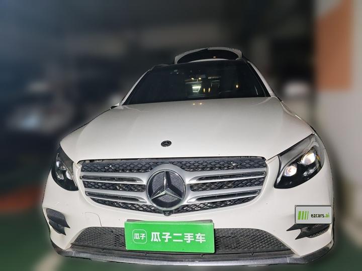 GLC 2017 GLC 300 4MATIC Dynamic photo 2