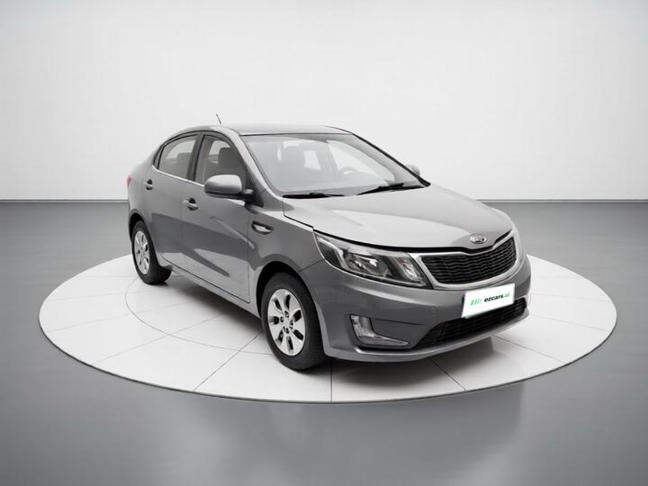 K2 2011 Sedan 1.4L MT GLS photo 3