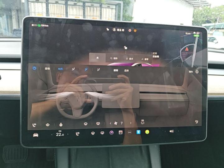 Model 3 2022 RWD photo 8