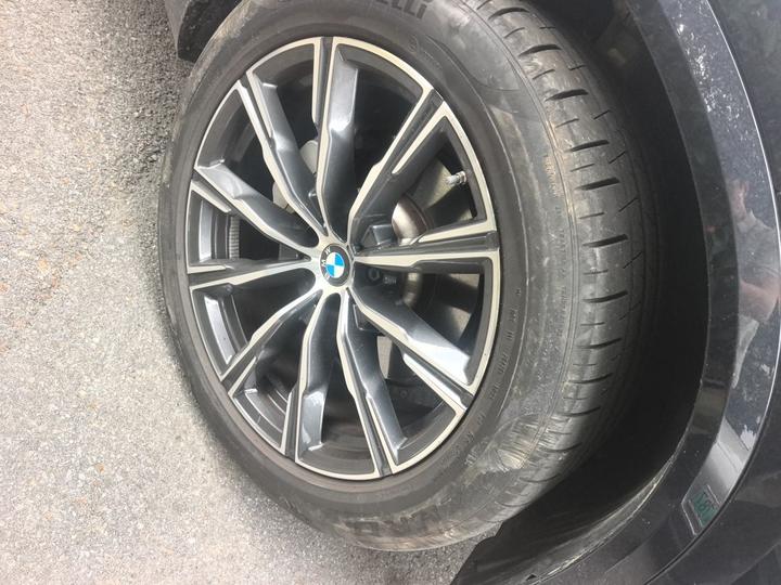 X5 2022 xDrive 30Li M Sport Package photo 8
