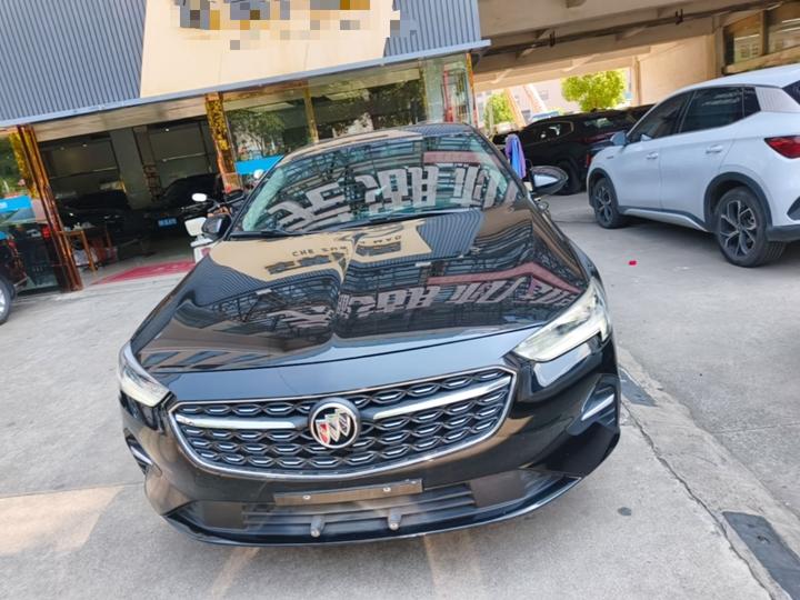 Regal 2023 552T Smart photo 2