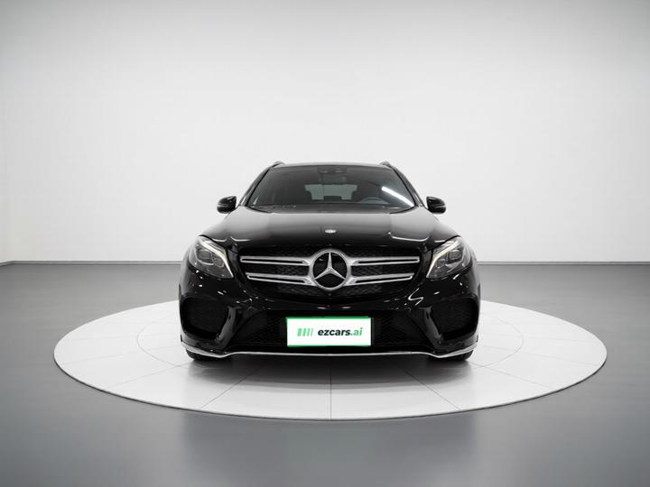 GLE-Class Parallel Import GLE 400 4MATIC photo 2