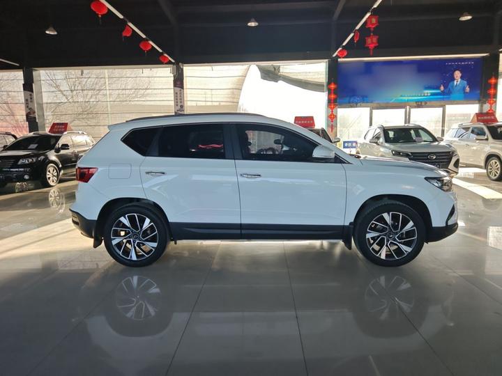 VS5 2019 280TSI AT photo 3