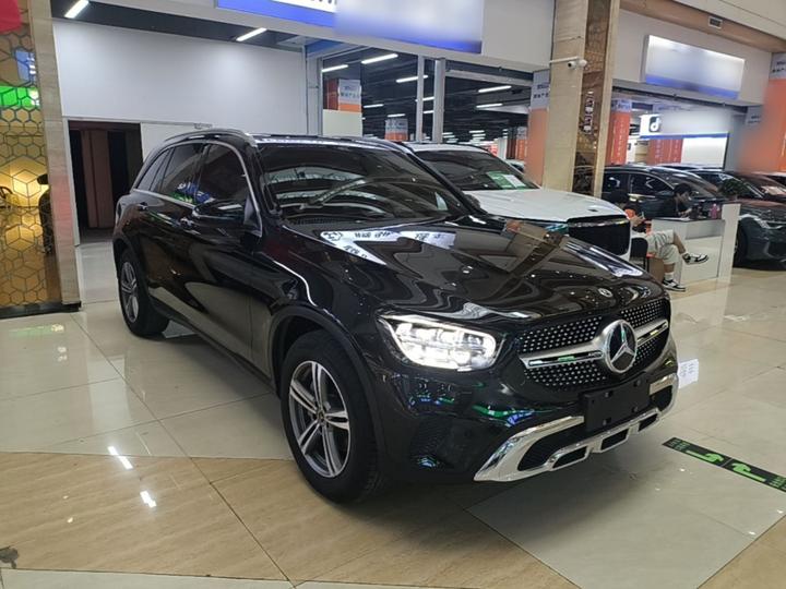 GLC 2021 GLC 260 L 4MATIC Dynamic photo 3