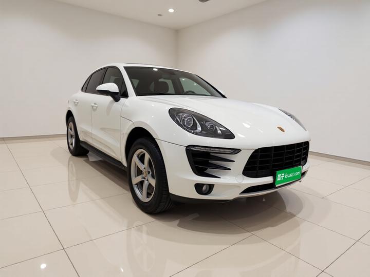 2016 Macan 2.0T photo 3