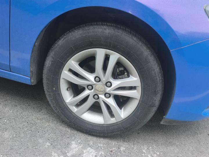 Cavalier 2019 320 AT photo 8