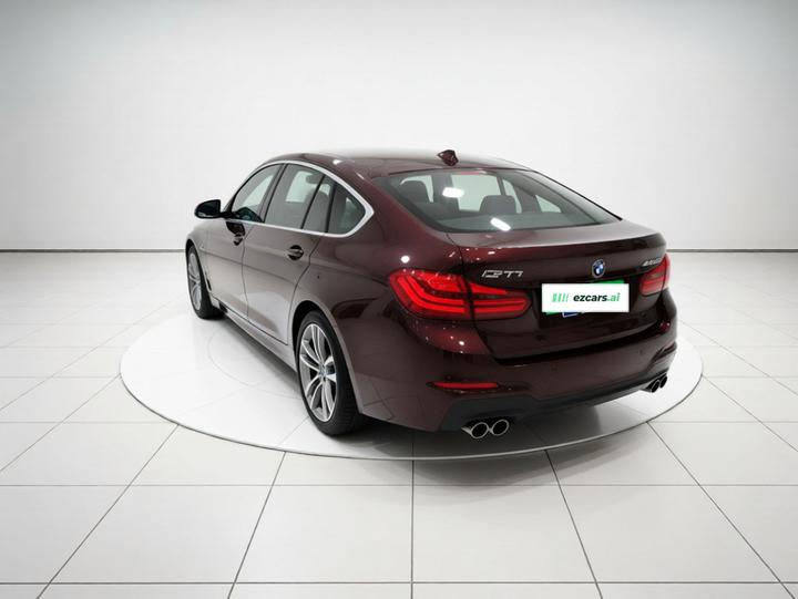 5 SeriesGT 2015 528i Leading photo 4