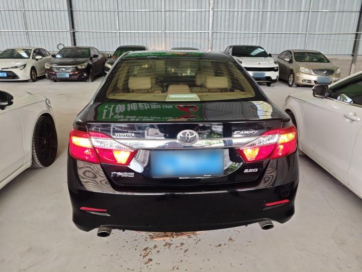 Camry 2012 2.5G Luxury photo 3