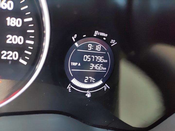 Vezel 2020 1.5L CVT Luxury photo 6