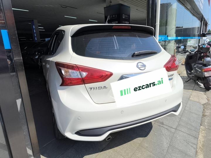 Tiida 2020 1.6L CVT photo 4