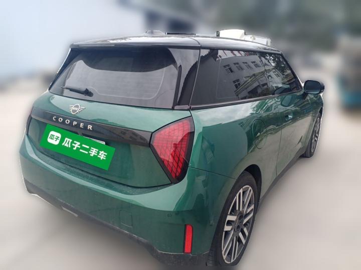 MINI COOPER 2025 456km COOPER E Classic photo 4