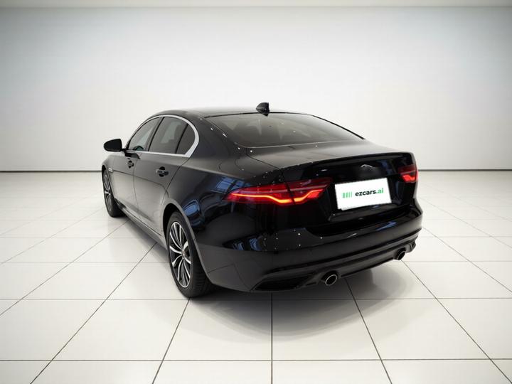 XEL 2023 2.0T 200PS R-DYNAMIC Sport photo 4
