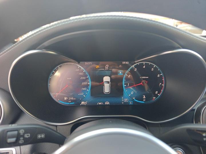 GLC 2020 Facelift GLC 300 L 4MATIC Dynamic photo 4