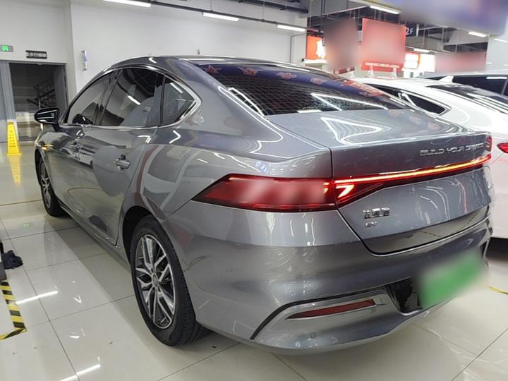 Qin PLUS 2021 EV 500KM Luxury photo 4
