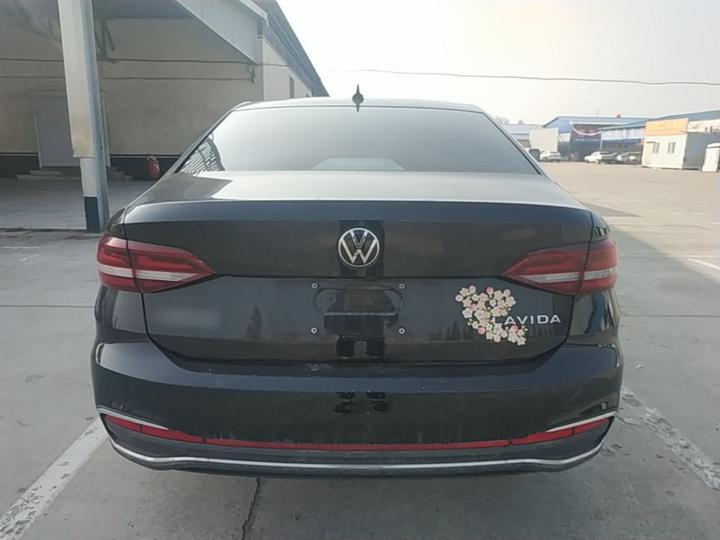 Lavida 2024 1.5L AT photo 5