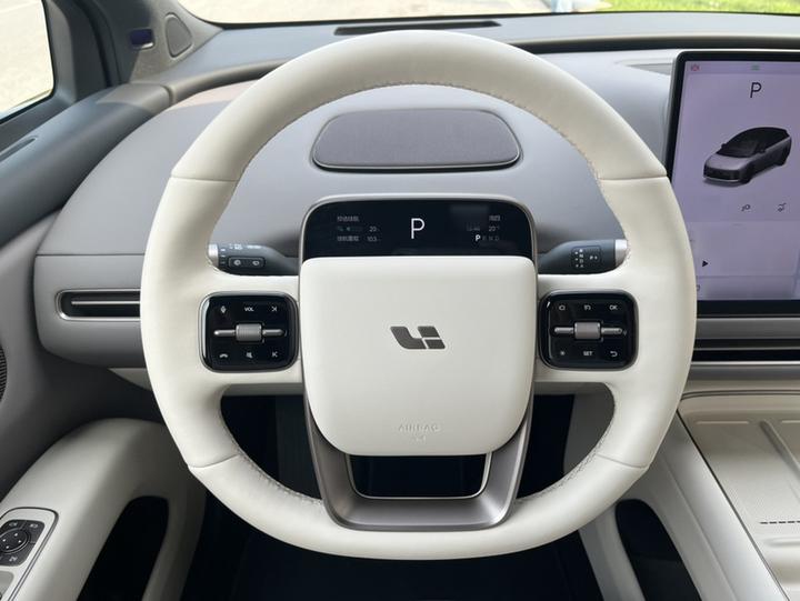 Li Auto i6 2025 RWD Standard photo 3