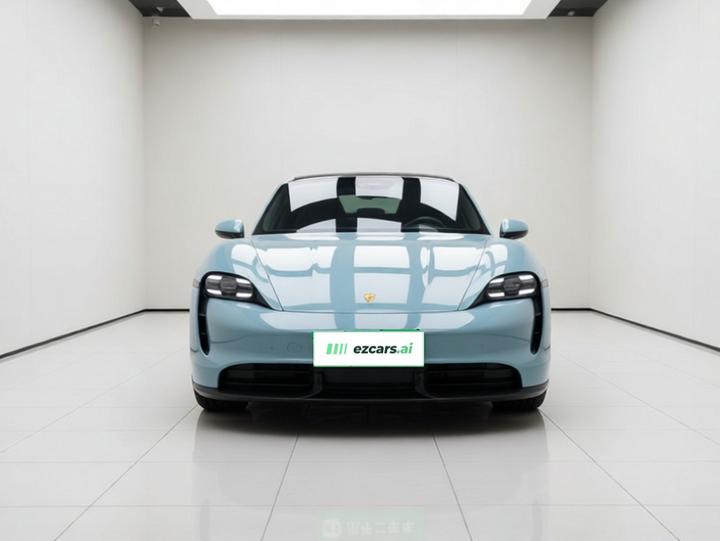 2022 Facelift Taycan photo 2