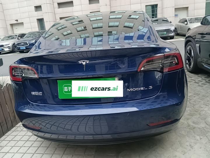Model 3 2022 RWD photo 5