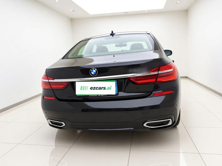 7 Series 2018 730Li Leading M Sport Package photo 4