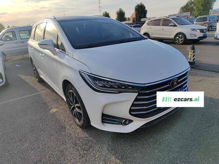 Song MAX 2017 1.5T AT Connected Premium 7-Seater photo 3