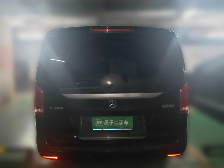 V-Class 2018 V 260 Premium China VI photo 5