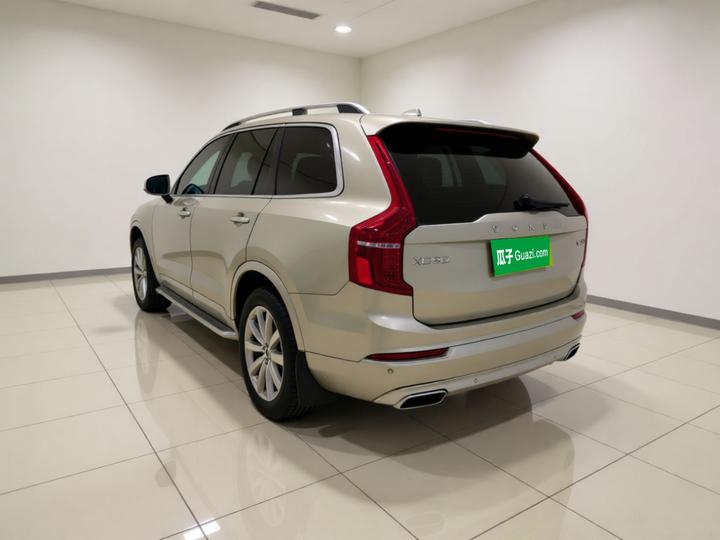 XC90 2018 T6 5-Seater photo 4