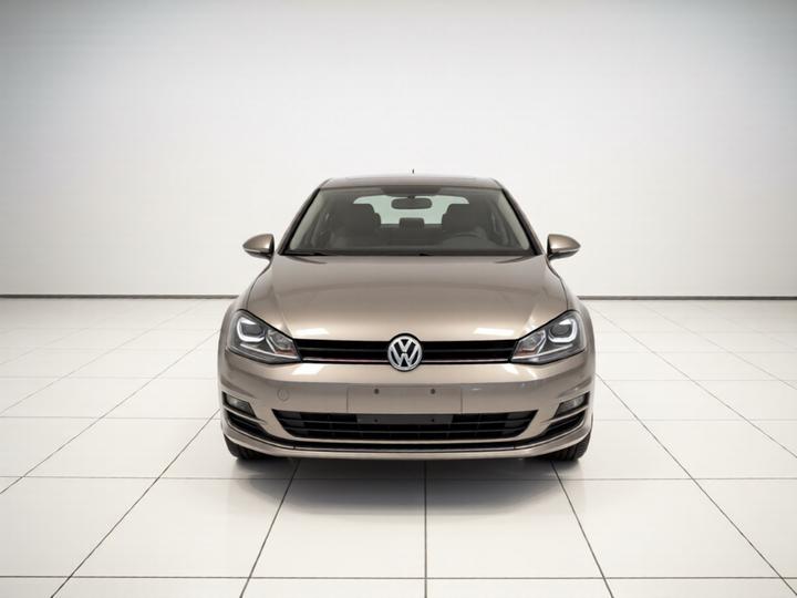 Golf 2016 230TSI AT Comfort photo 2