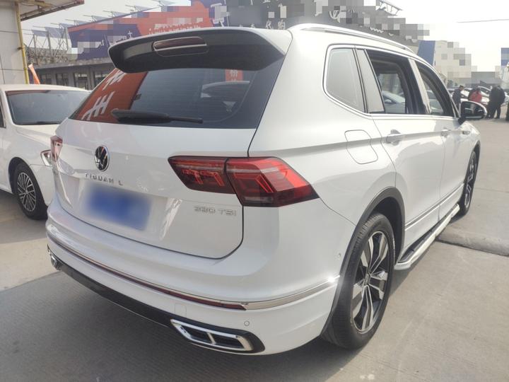 Tiguan L 2022 330TSI AT RWD R-Line photo 4