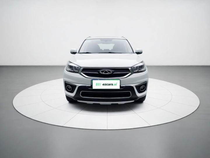 Tiggo 3 2015 1.6L CVT Anniversary Edition photo 2