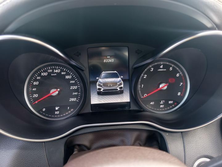 GLC 2016 GLC 200 4MATIC photo 4