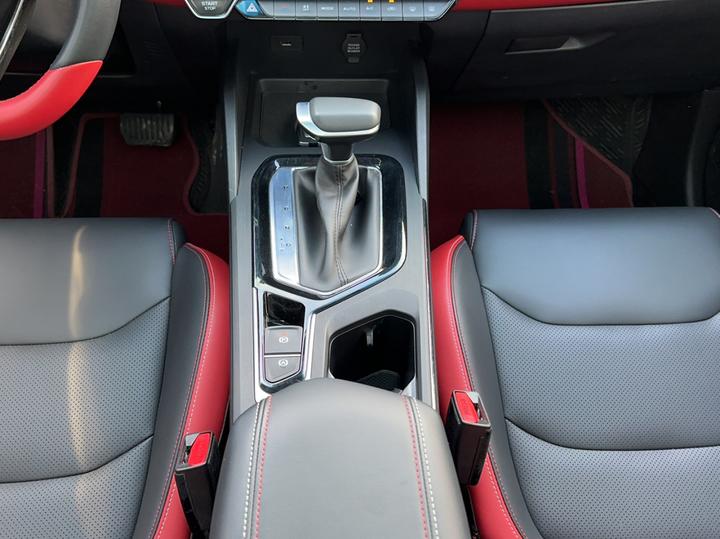 Emgrand S 2021 1.4T CVT Flagship photo 6