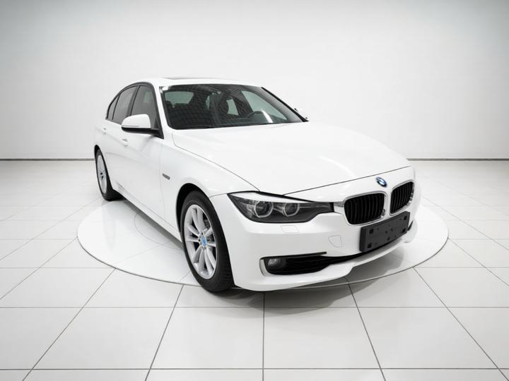 3 Series 2015 316i Progressive photo 3