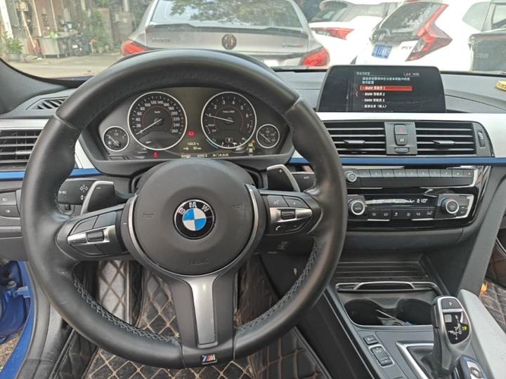 3 Series 2018 320i M Sport Package photo 5
