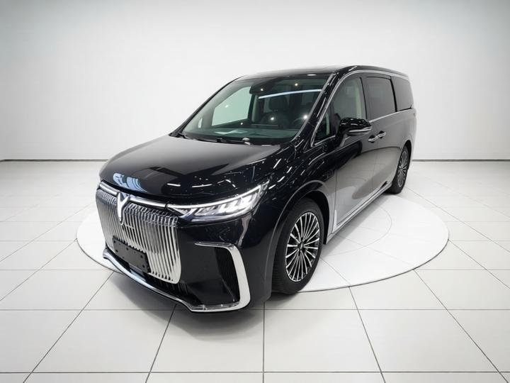 Voyah Dreamer 2026 PHEV Qiankun Ultra