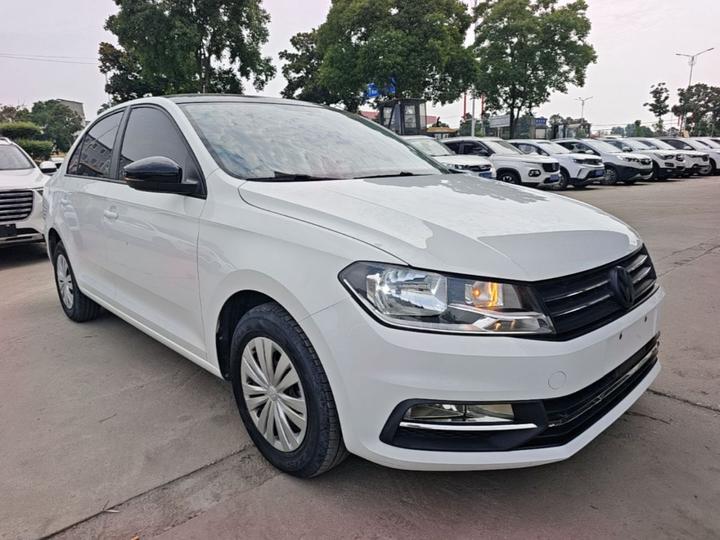 Santana 2019 1.5L AT China VI photo 3