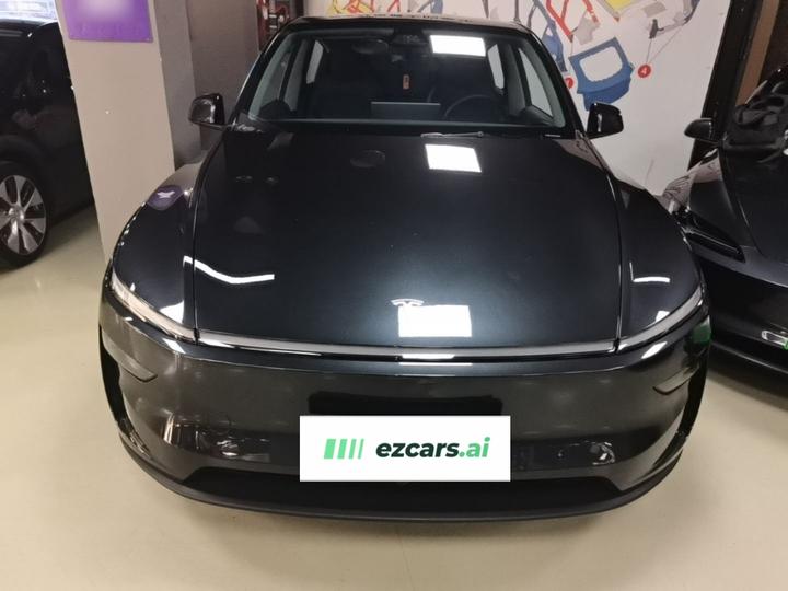 Model Y 2025 RWD photo 2