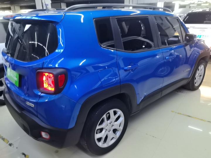 Renegade 2016 1.4T AT photo 4