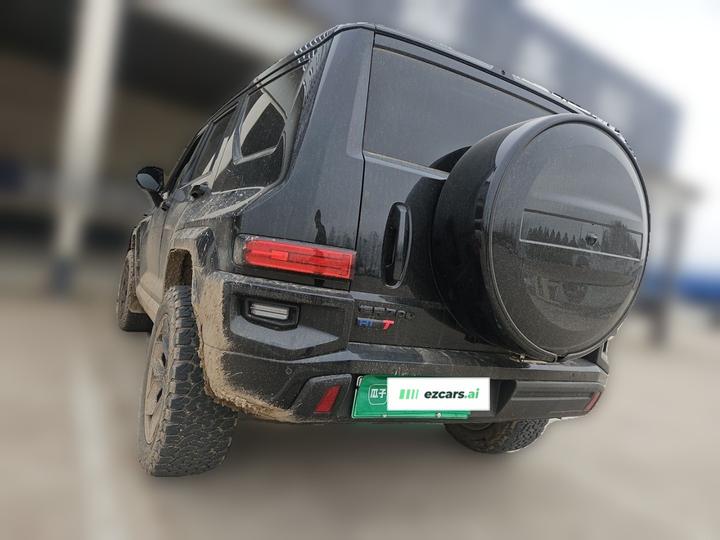 700 EV 2024 Hi4-T photo 4