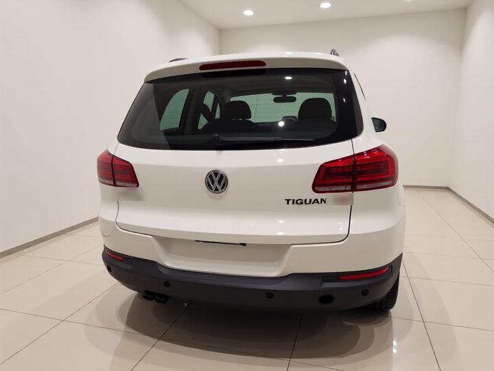 Tiguan 2015 1.8TSI AT RWD Comfort photo 5