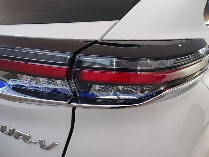 UR-V 2020 370TURBO RWD photo 7