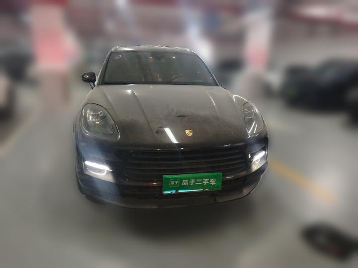 2018 Macan 2.0T photo 2
