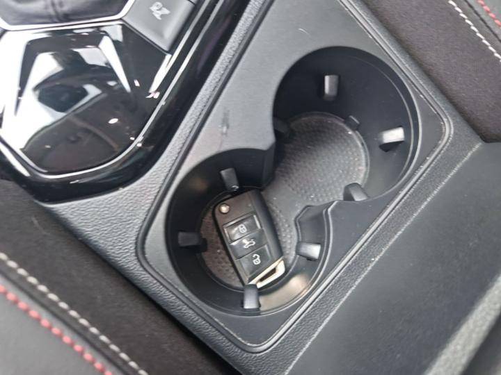 Tayron 2020 330TSI RWD Luxury Connected photo 8