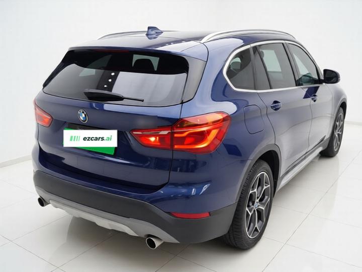 X1 2018 xDrive20Li Exclusive photo 4